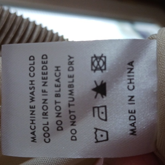 Beige Gold shimmering dress - Picture 4 of 6